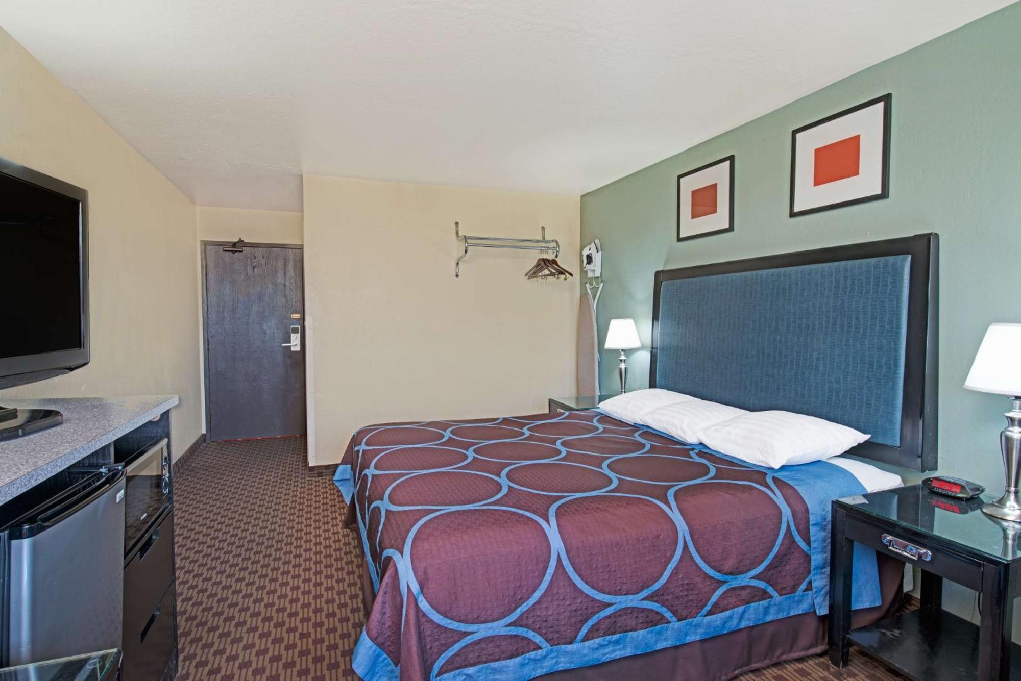 Super 8 By Wyndham Sacramento/Florin Rd Hotel Freeport Buitenkant foto