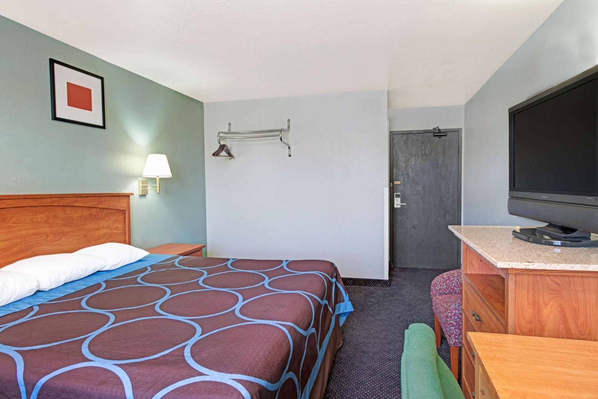 Super 8 By Wyndham Sacramento/Florin Rd Hotel Freeport Buitenkant foto